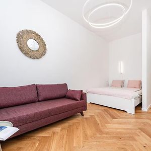 Studio met een King Size Bed